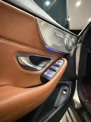Mercedes C Cabriolet 2019 Cabriolet - Vue 10