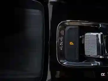 Skoda Ovtavia 2024 VRS - Vue 9