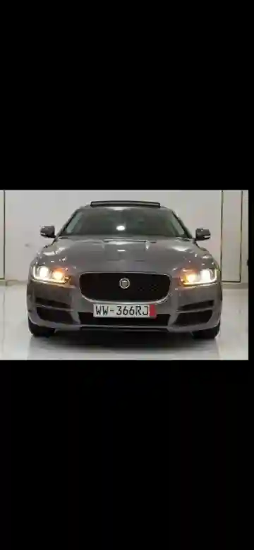 Jaguar XE 2017 Prestige - Vue 6