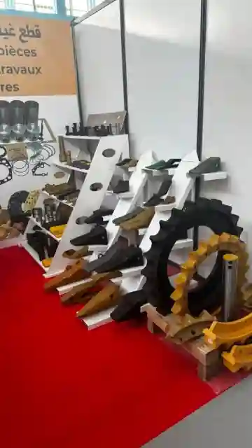 Caterpillar Pièces De Rechange 2016 - Vue 1