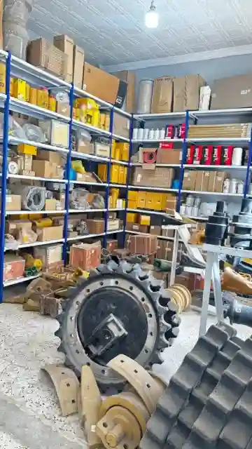 Caterpillar Pièces De Rechange 2016 - Vue 16
