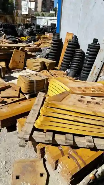 Caterpillar Pièces De Rechange 2016 - Vue 17
