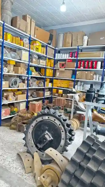 Caterpillar Pièces De Rechange 2016 - Vue 3