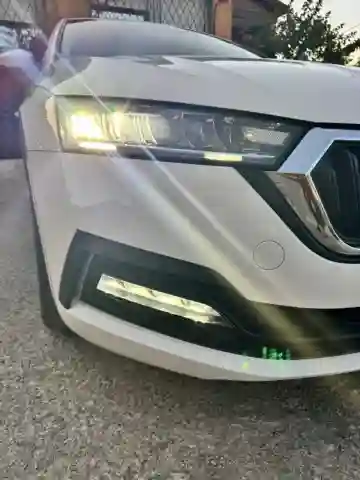 Skoda Octavia 2021 Ambition - Vue 5