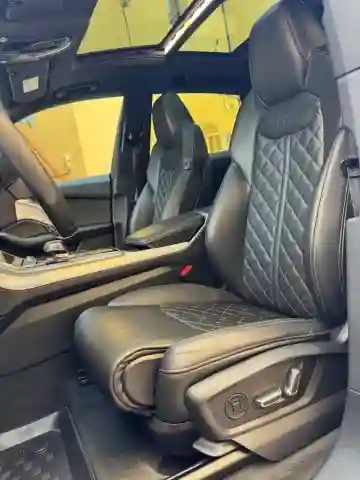 Audi Q8 2019 S-line 50 TDI - Vue 1