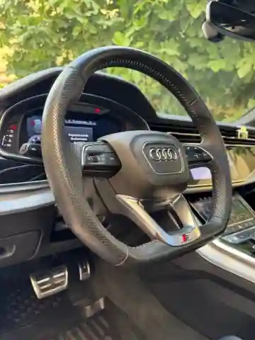Audi Q8 2019 S-line 50 TDI - Vue 11