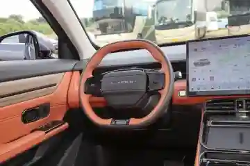 Jetour Dashing 2025 Luxury - Vue 3