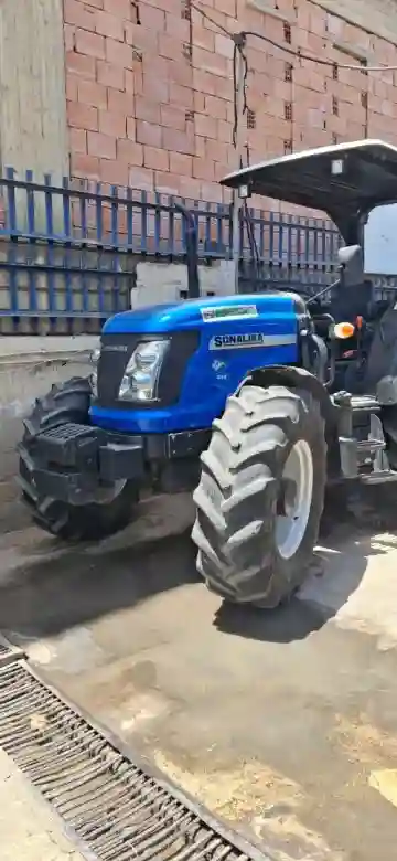 Sonalika 110ch 4x4 2018 - Vue 1