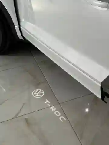 Volkswagen T-roc 2025 R- Line Edition - Vue 12