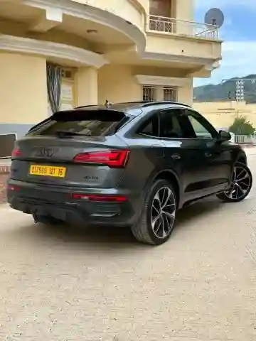 Audi Q5 2021 S Line - Vue 1