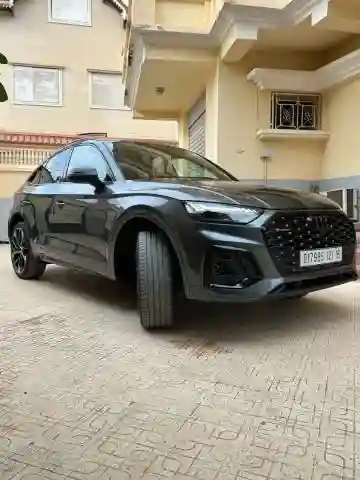 Audi Q5 2021 S Line - Vue 18