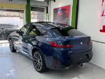 BMW X4 2023 M Sport - Vue 16