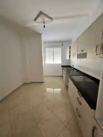 Location Appartement F3 Alger Cheraga - Vue 1
