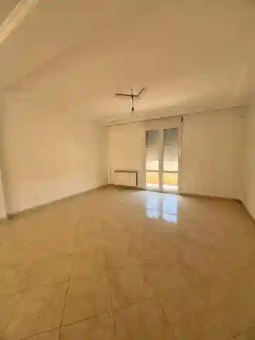 Location Appartement F3 Alger Cheraga - Vue 2