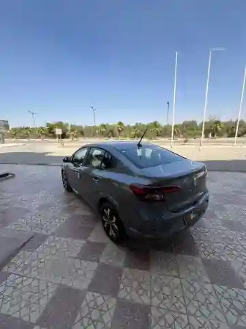 Renault Taliant 2025 Extrême - Vue 4