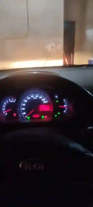 Kia Picanto 2015 Pop+ - Vue 1
