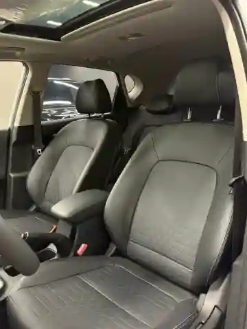 Kia Sonet 2025 Premium - Vue 17