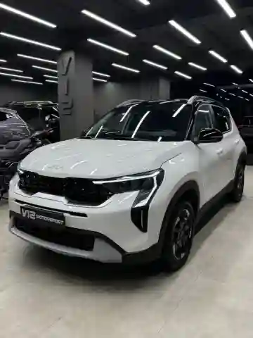 Kia Sonet 2025 Premium - Vue 5