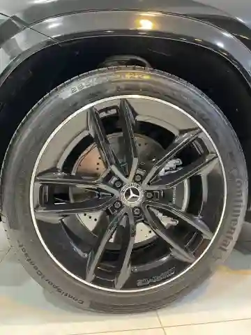 Mercedes GLE 2024 300 D - Vue 18
